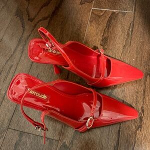 Larroude Ines Pointed Toe Slingback pumps patent Scarlett red Sz 9.5 never worn